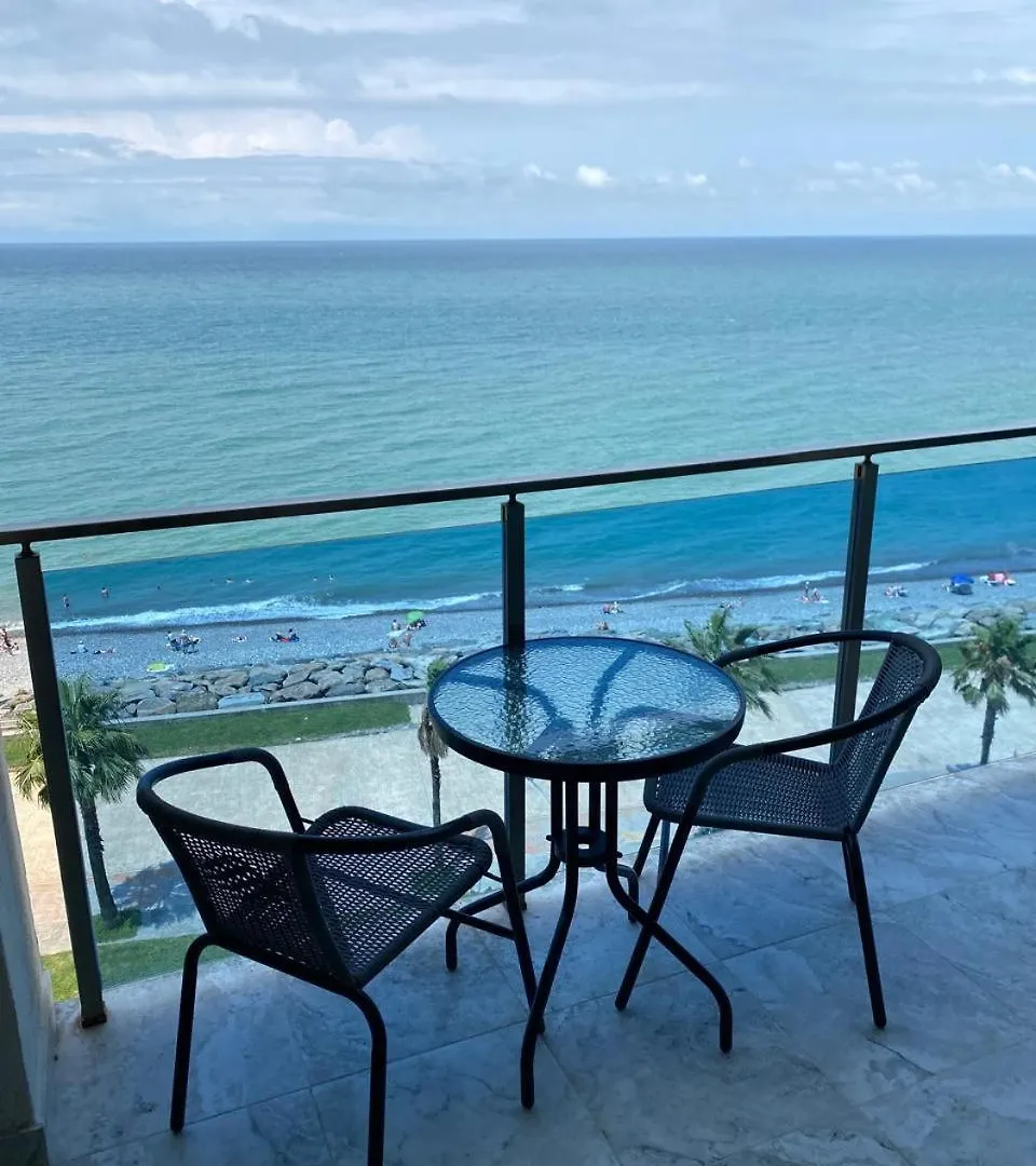Pearl Of Batumi, Seaview Boulevard